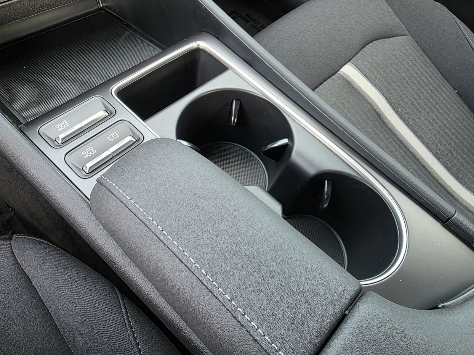 2025 Hyundai Sonata SEL - Photo 29