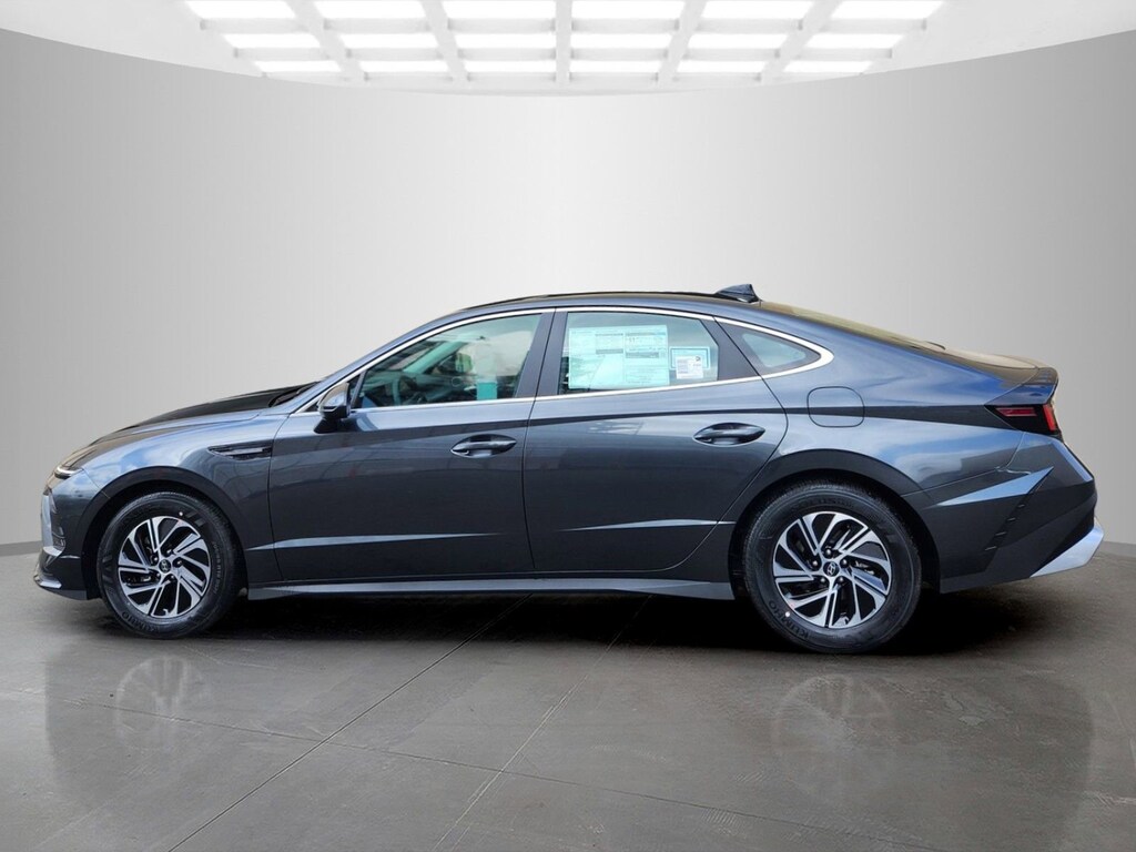 New 2026 Hyundai Sonata Hybrid Blue 4dr Car