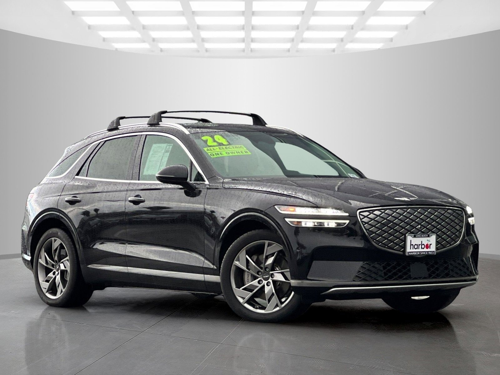 Used 2024 GENESIS GV70 Advanced with VIN 5NMMCET18RH001338 for sale in Wichita, KS