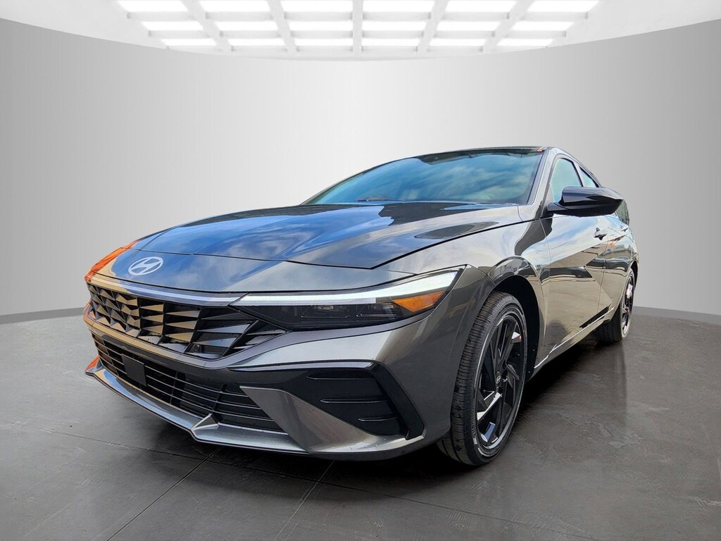 New 2026 Hyundai Elantra SEL Sport Premium 4dr Car