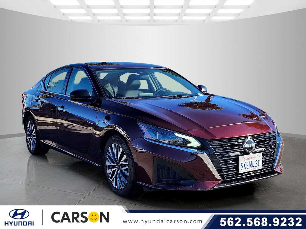 Used 2024 Nissan Altima 2.5 SV Sedan