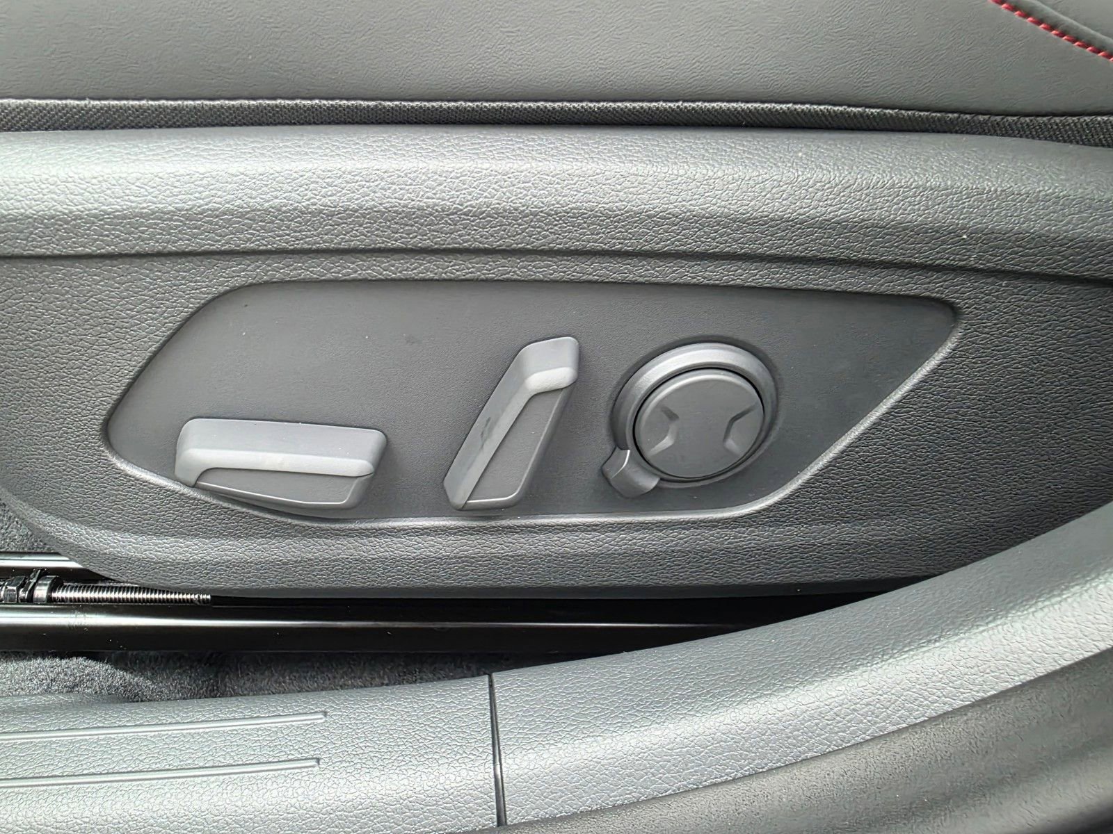 2025 Hyundai Sonata N Line - Photo 19