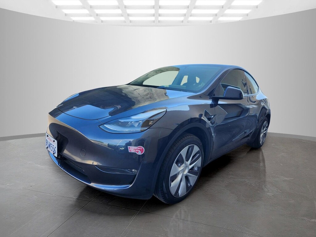 Used 2024 Tesla Model Y Long Range SUV