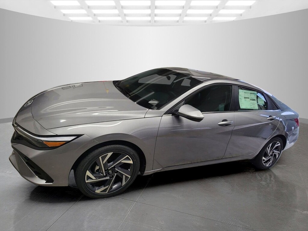 New 2026 Hyundai Elantra Hybrid Limited 4dr Car
