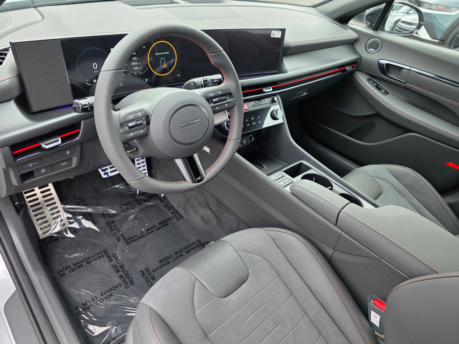 2025 Hyundai Sonata N Line - Photo 17