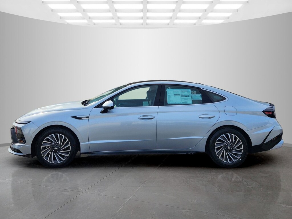 New 2026 Hyundai Sonata Hybrid Limited 4dr Car