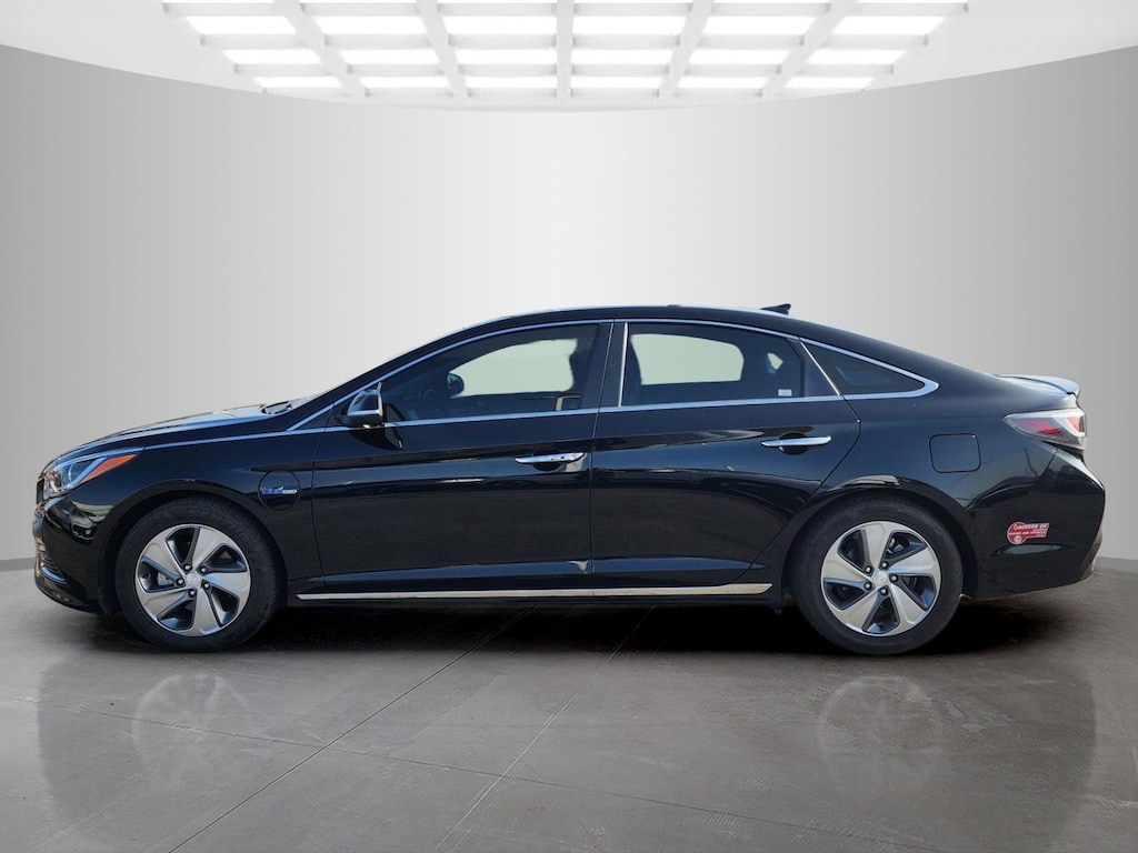 Used 2017 Hyundai Sonata Plug-In Hybrid Limited Sedan