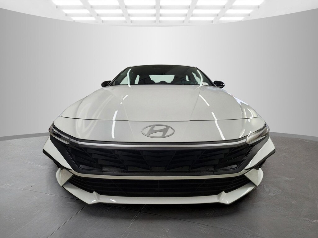 New 2026 Hyundai Elantra SEL Sport 4dr Car