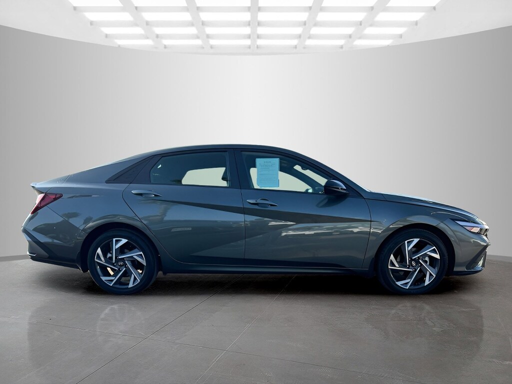 Certified 2025 Hyundai Elantra SEL Sport Sedan