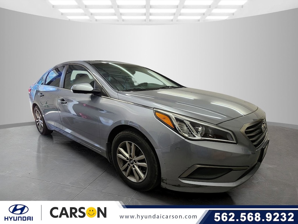 Used 2017 Hyundai Sonata SE Sedan