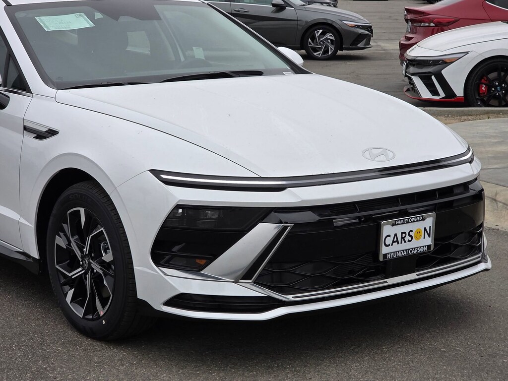 New 2025 Hyundai Sonata SEL 4dr Car