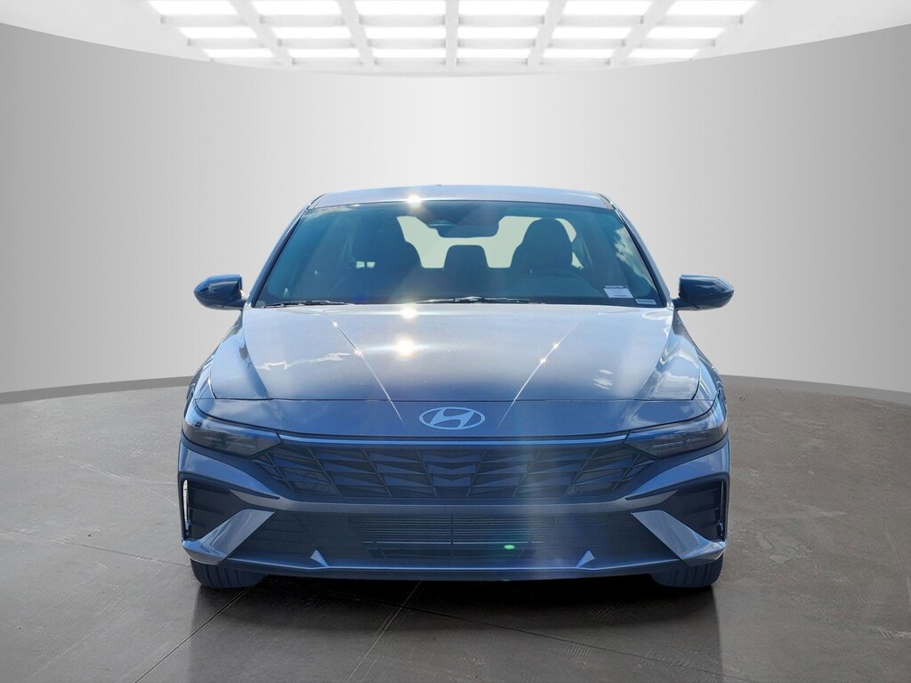 New 2026 Hyundai Elantra SEL Sport 4dr Car