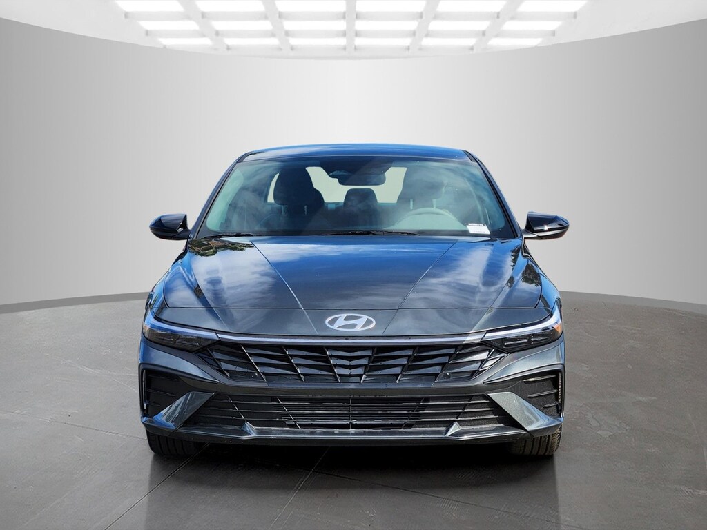 New 2026 Hyundai Elantra SEL Sport 4dr Car