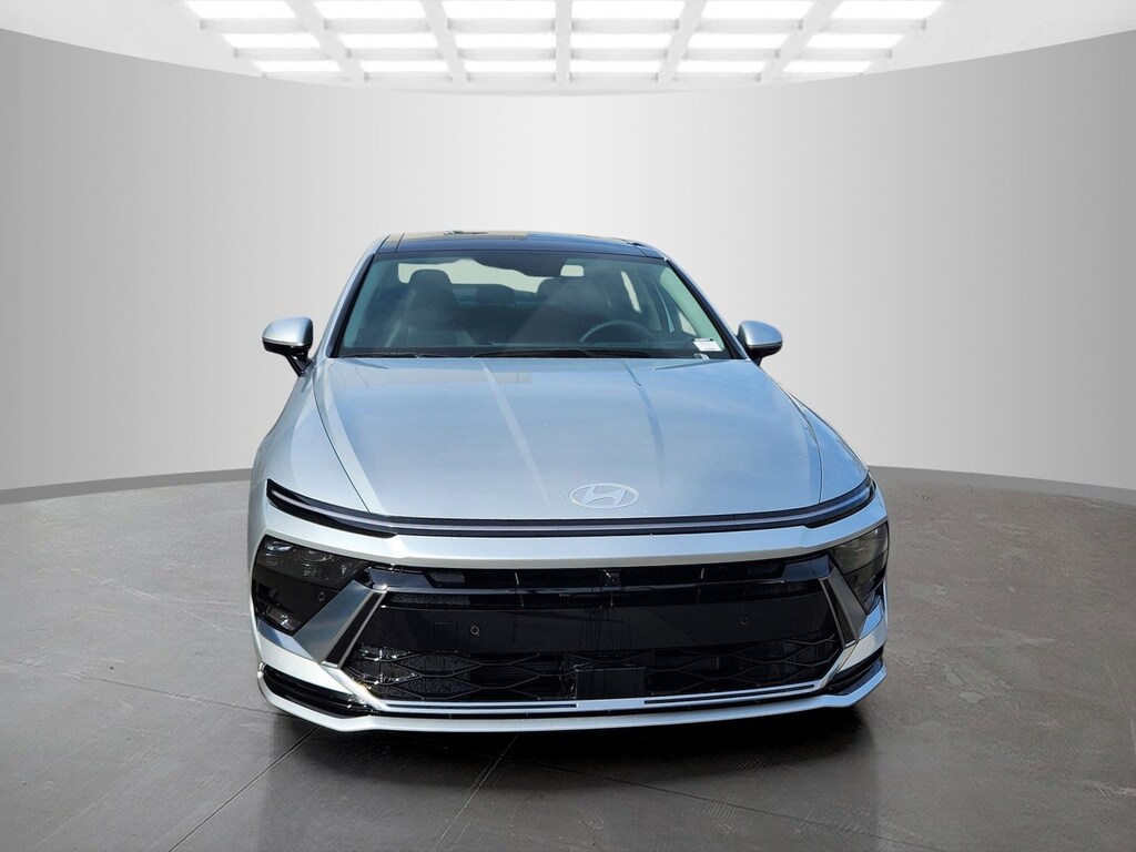 New 2026 Hyundai Sonata Hybrid Limited 4dr Car