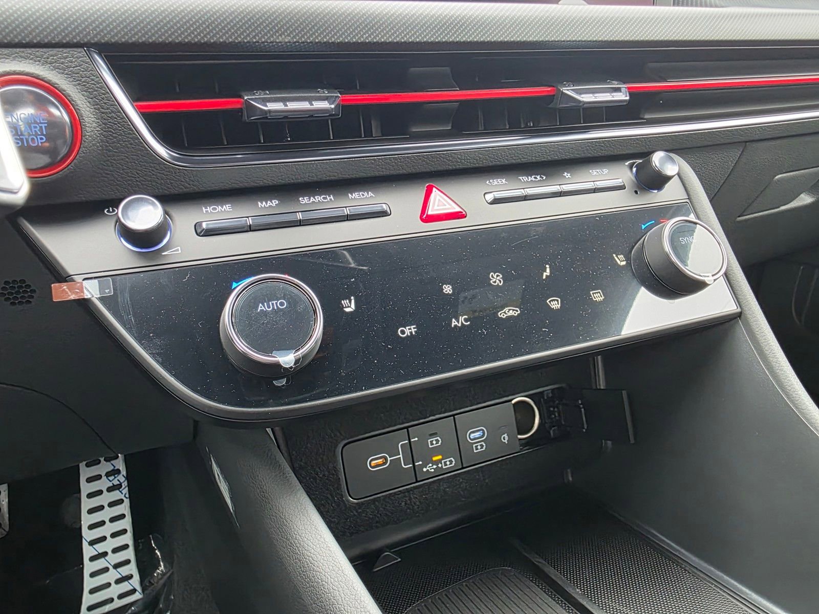 2025 Hyundai Sonata N Line - Photo 22