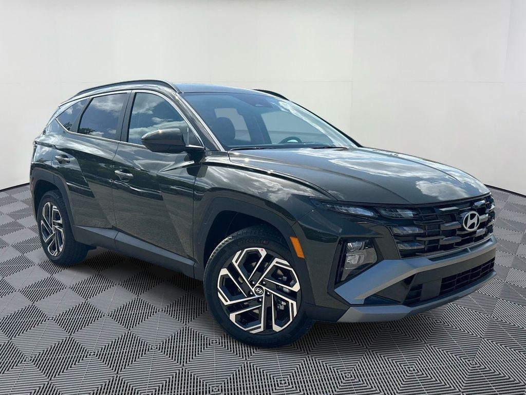 New 2026 Hyundai Tucson SEL Plus AWD SUV