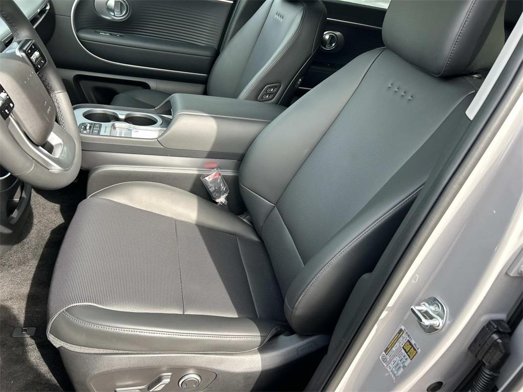 2026 Hyundai IONIQ 9 SEL - Photo 15