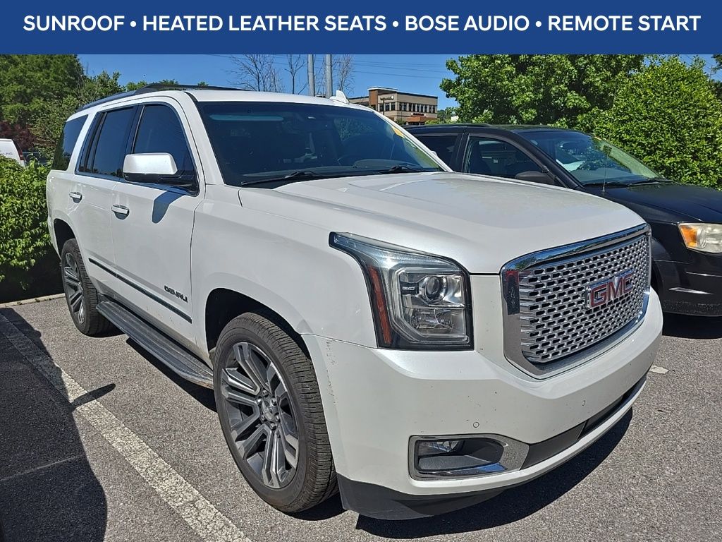 2017 GMC Yukon 4WD Denali's photo