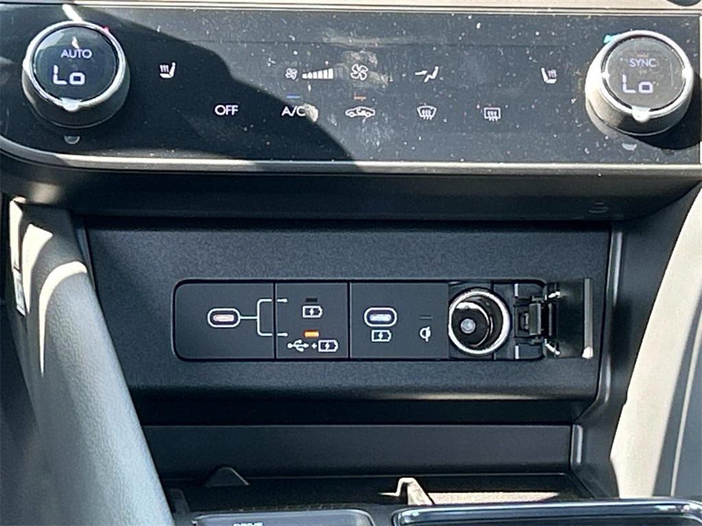 2025 Hyundai Sonata N Line - Photo 27