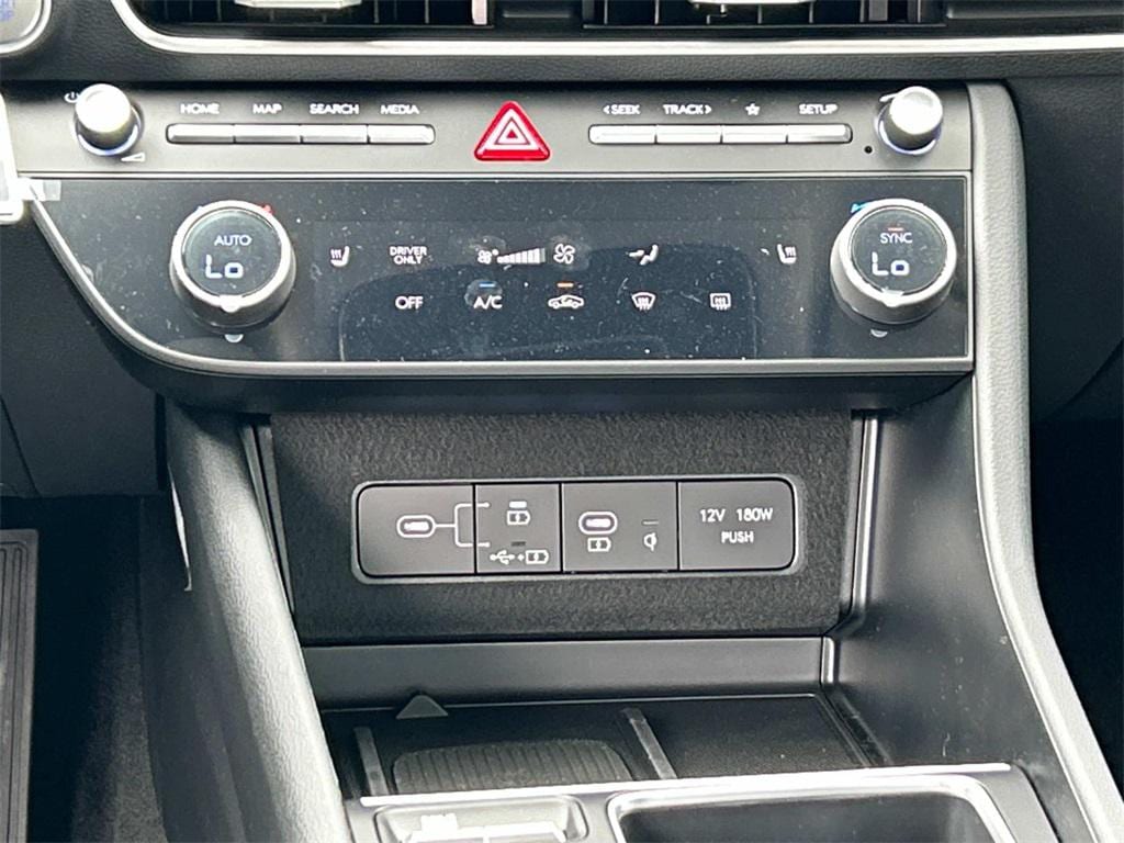 2025 Hyundai Sonata Hybrid SEL - Photo 25