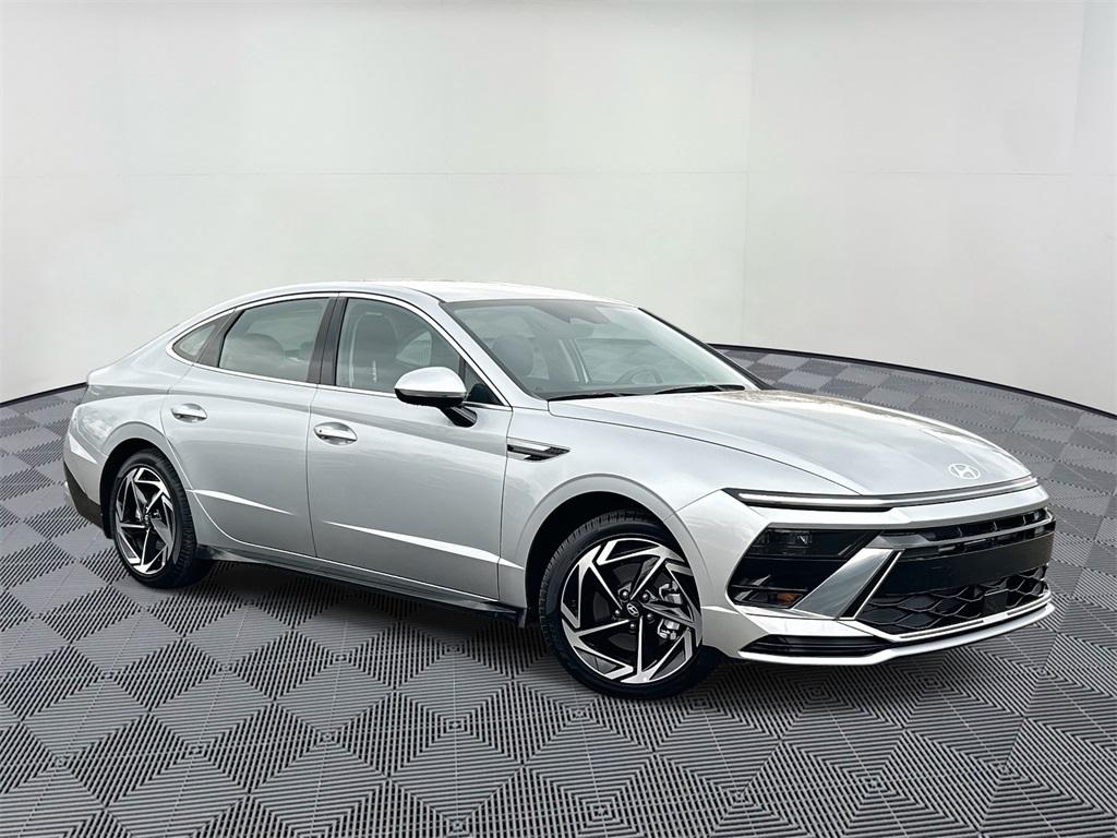 2026 Hyundai Sonata SEL AWD's photo