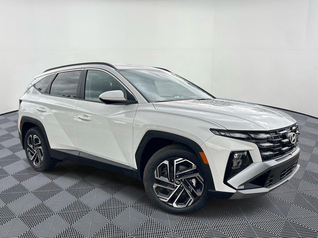 2026 Hyundai Tucson SEL Plus FWD's photo