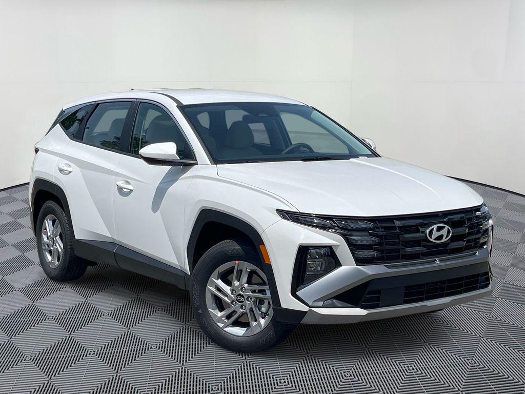 New 2026 Hyundai Tucson SE FWD