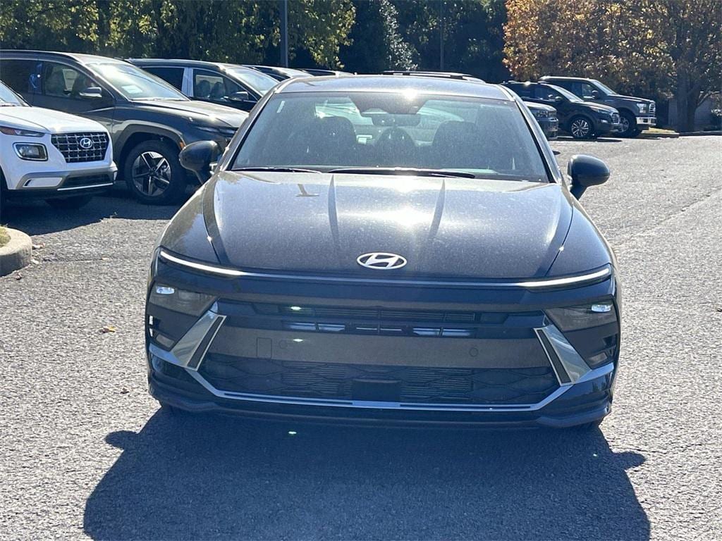 New 2025 Hyundai Sonata SE Sedan