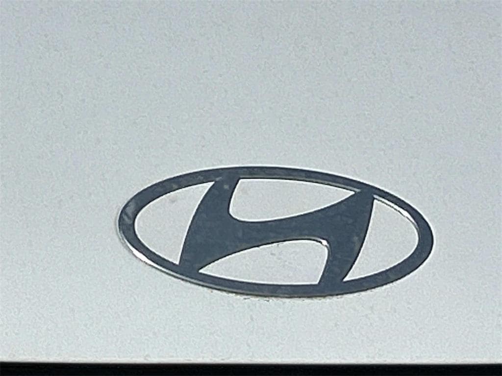 2025 Hyundai IONIQ 5 SEL - Photo 10