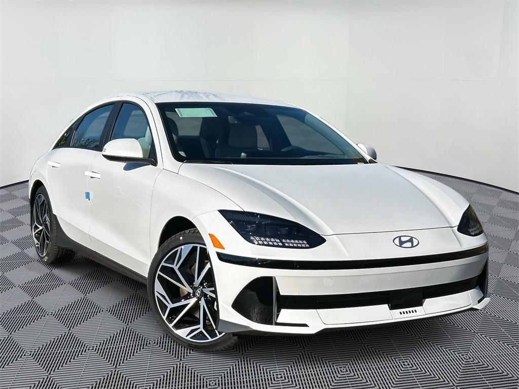 New 2025 Hyundai IONIQ 6 SEL Sedan