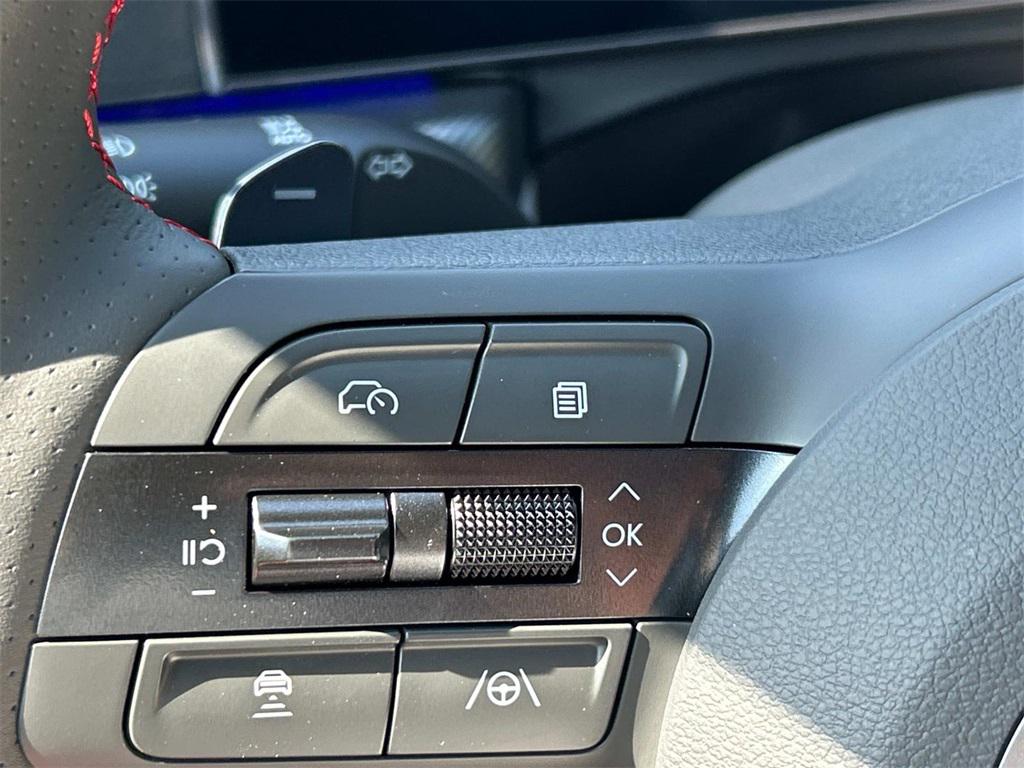 2025 Hyundai Sonata N Line - Photo 29