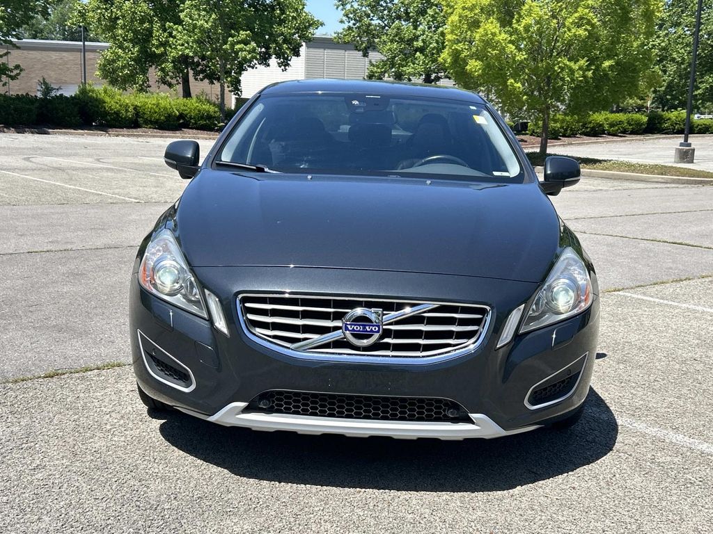 Used 2013 Volvo S60 T5 with VIN YV1612FS4D2185654 for sale in Franklin, TN