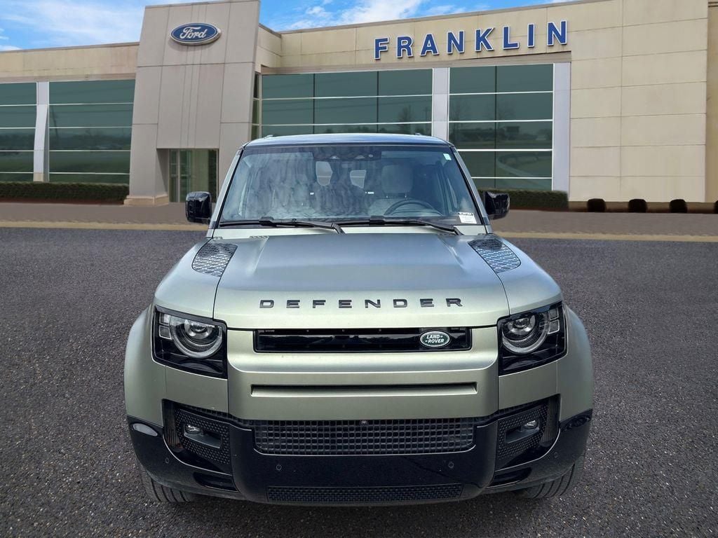 Used 2025 Land Rover Defender 130 X-Dynamic SE SUV