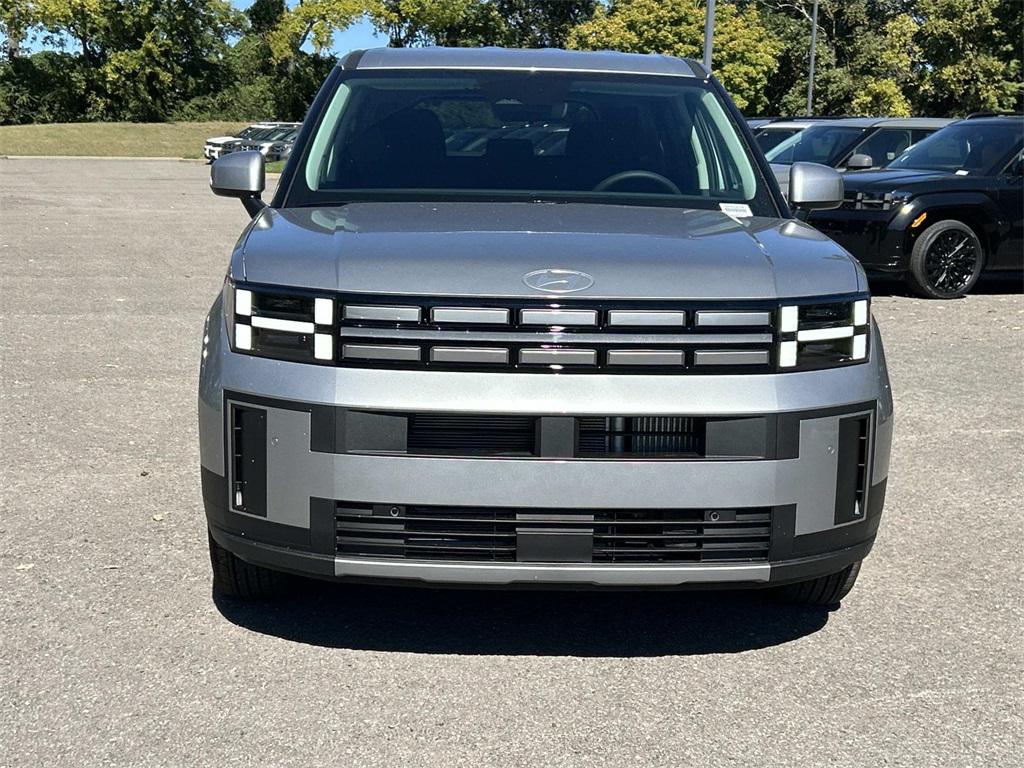 2026 Hyundai Santa Fe SE photo 2