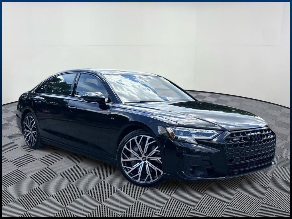 2024 Audi A8 55 TFSI L quattro Tiptronic's photo