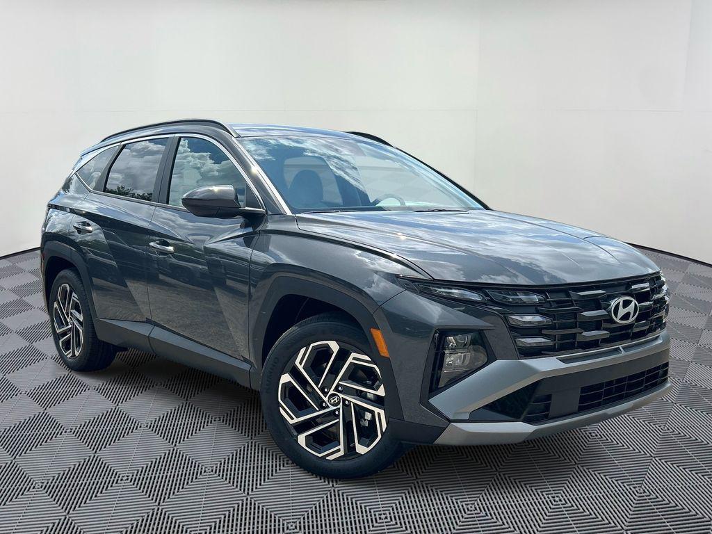 2026 Hyundai Tucson SEL Plus FWD's photo