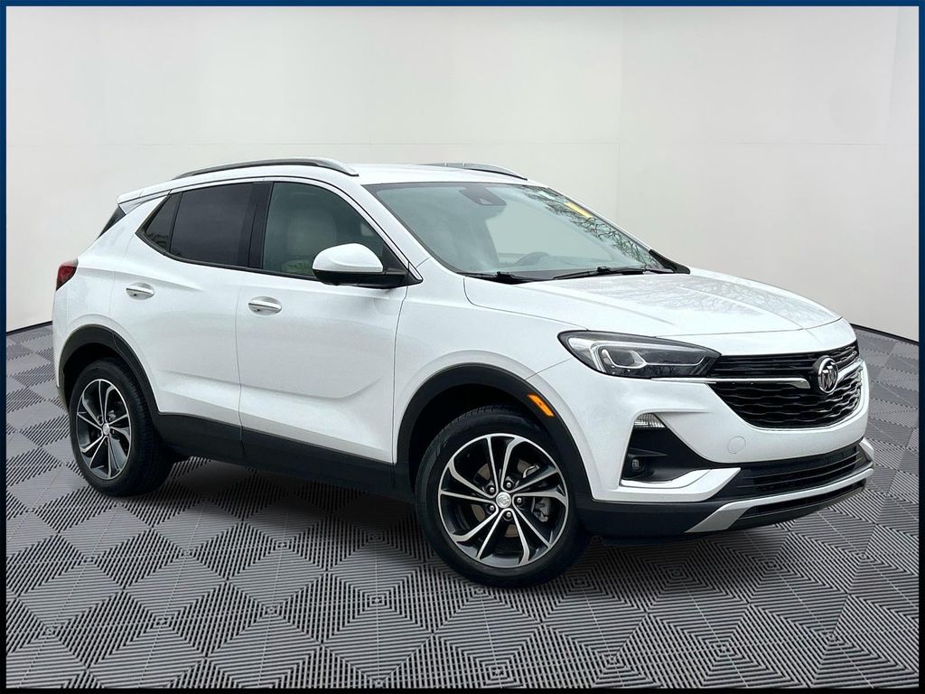2022 Buick Encore GX Essence's photo