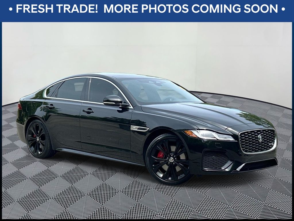 2024 Jaguar XF P300 R-Dynamic SE's photo