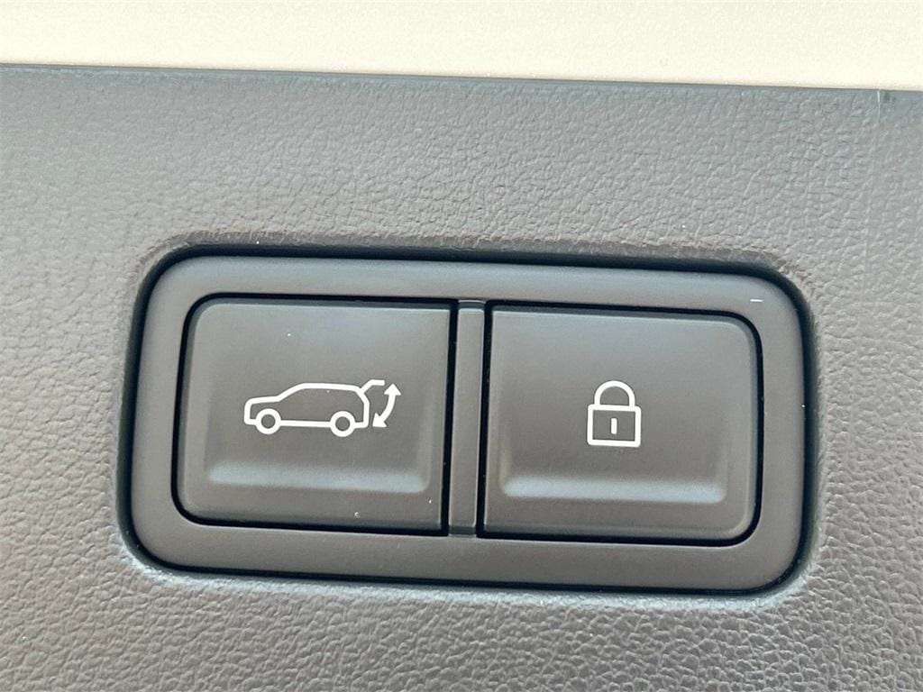 2026 Hyundai IONIQ 9 SEL - Photo 13