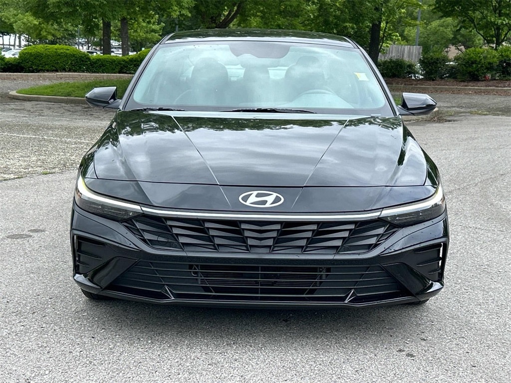 Certified 2024 Hyundai Elantra Blue with VIN KMHLM4DJ2RU101716 for sale in Franklin, TN