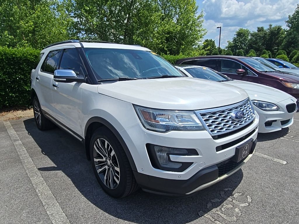 2016 Ford Explorer Platinum 4WD's photo