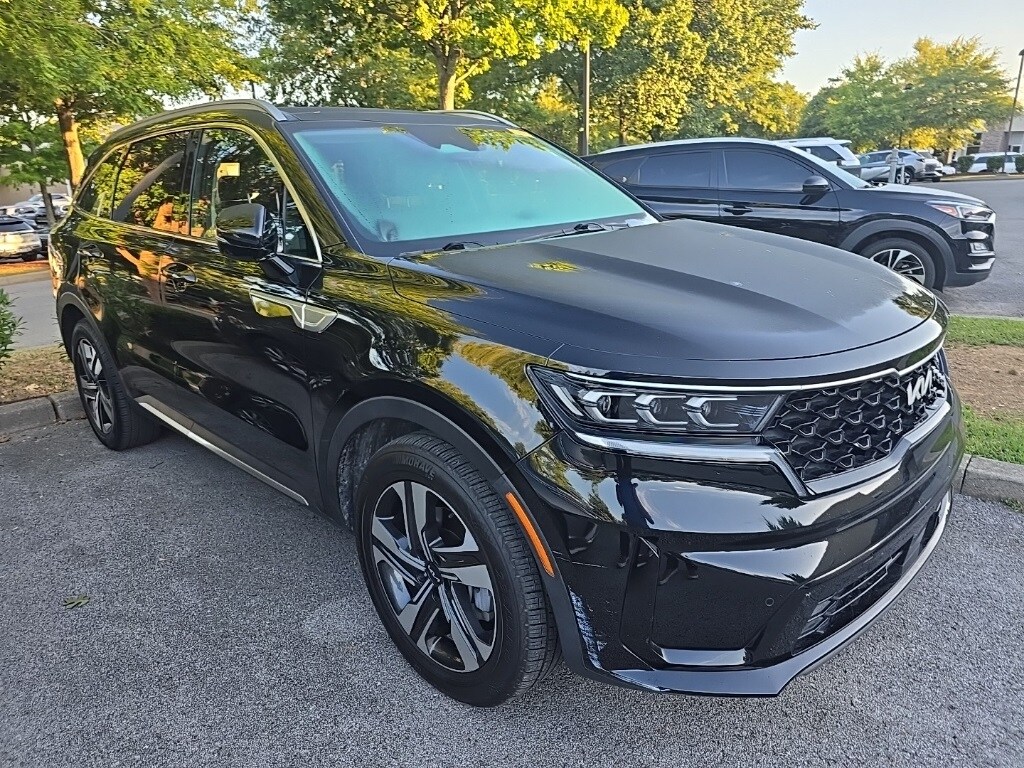 2022 Kia Sorento Plug-In Hybrid SX photo 2