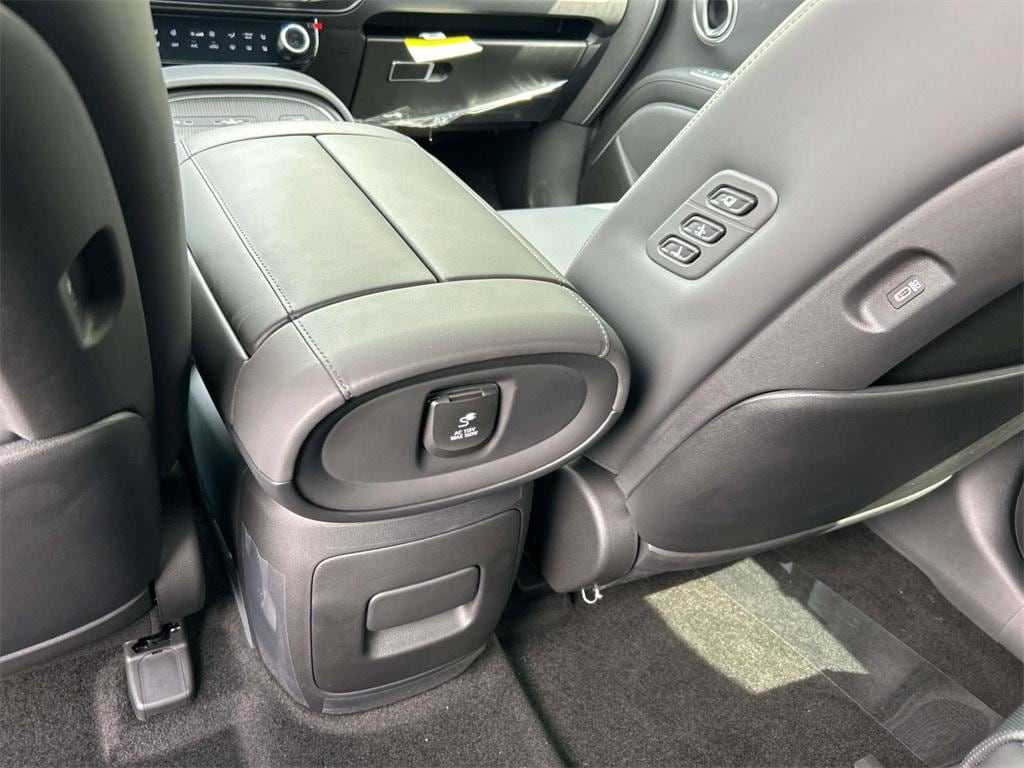 2026 Hyundai Palisade Calligraphy - Photo 22