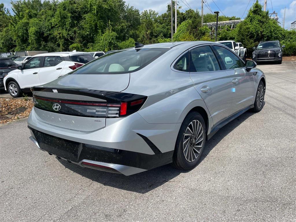 2025 Hyundai Sonata Hybrid SEL - Photo 7