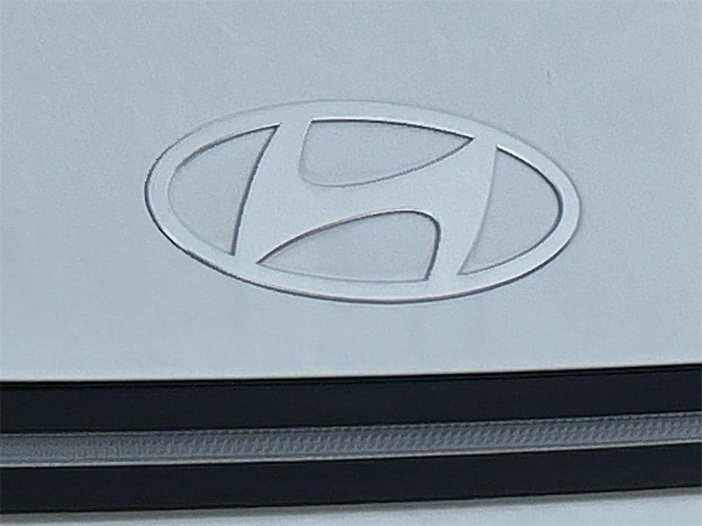 2025 Hyundai Sonata Hybrid SEL - Photo 10