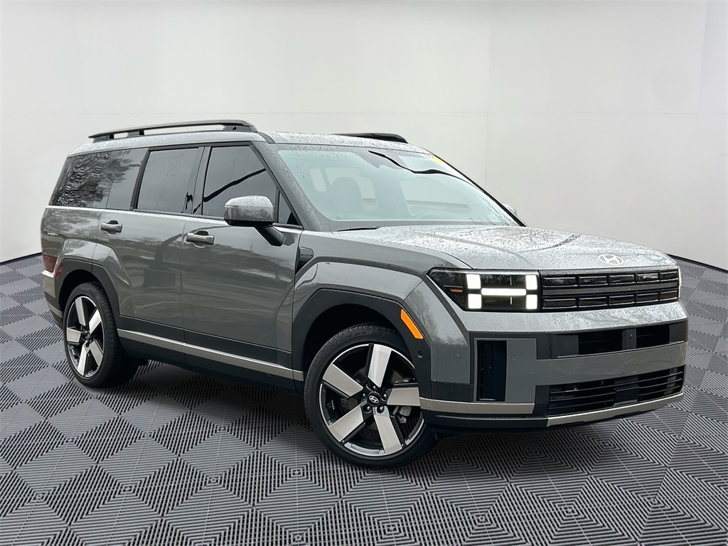 2025 Hyundai Santa Fe Limited's photo