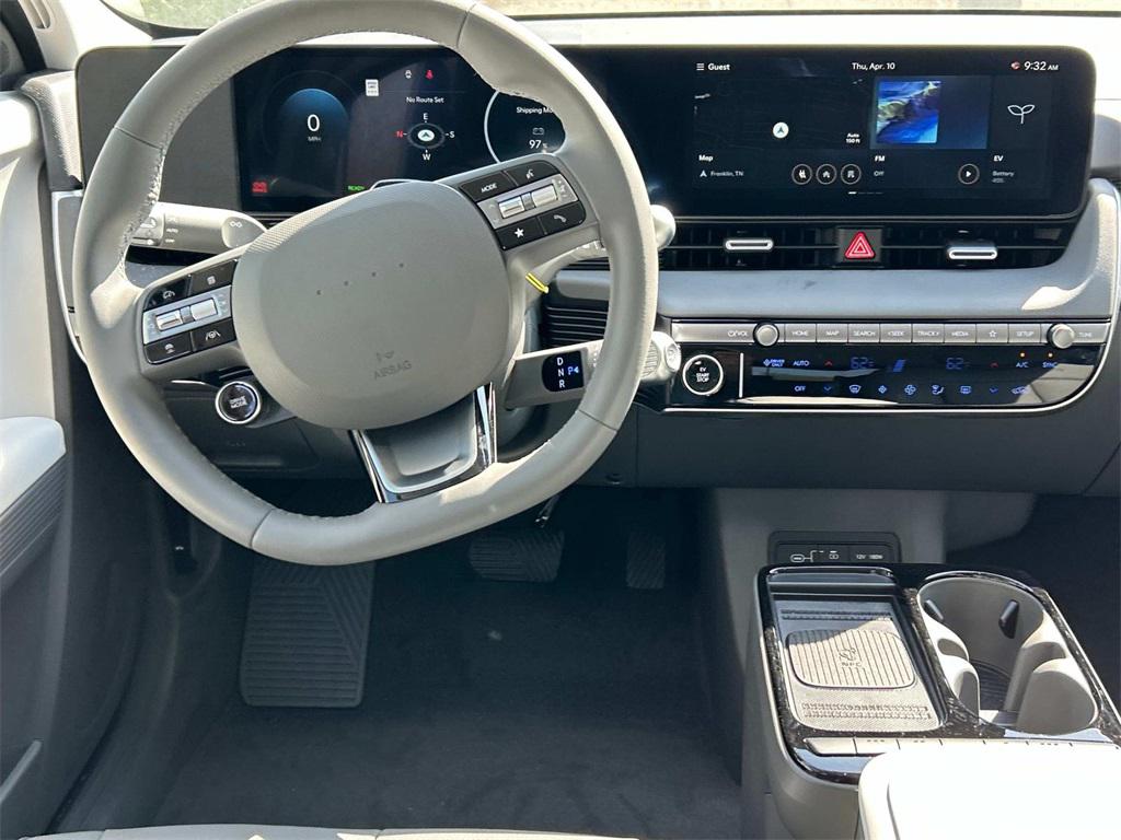 2025 Hyundai IONIQ 5 SEL - Photo 23