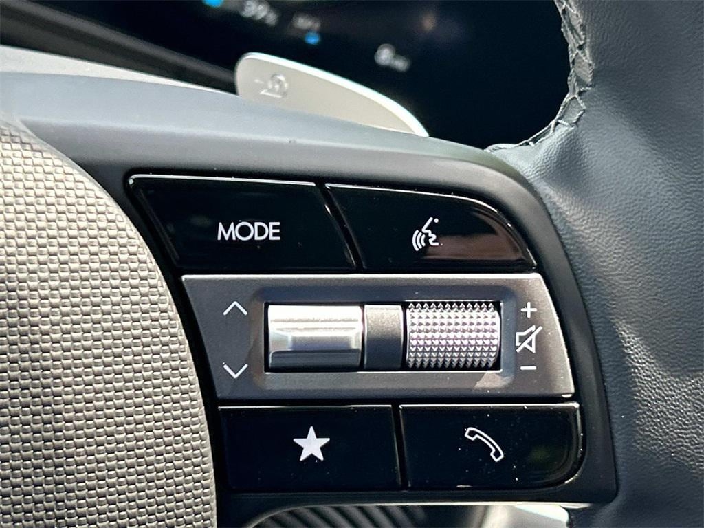 2025 Hyundai IONIQ 5 SEL - Photo 30