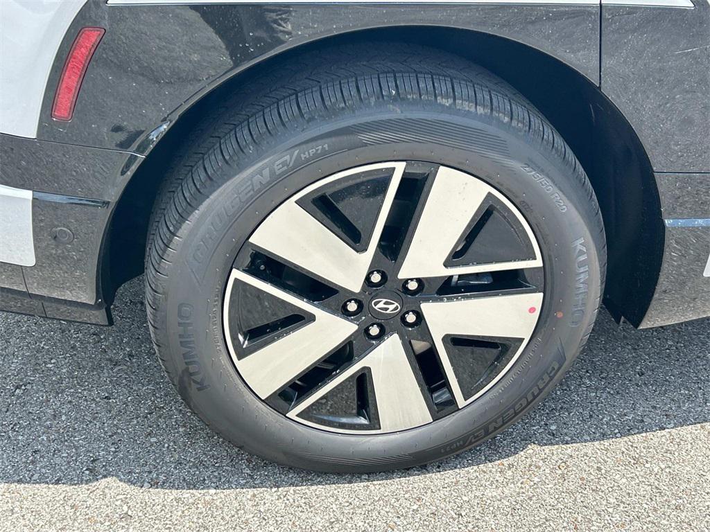 2026 Hyundai IONIQ 9 SEL - Photo 11