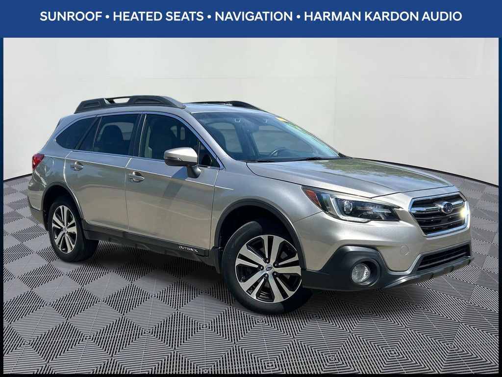 2018 Subaru Outback 2.5i Limited's photo